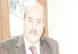 Belediyeyi eleştirdi