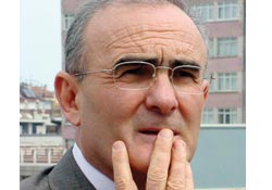 Önce öldürdüler sonra ağladılar!