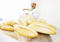 10 milyon ekmek çöpte