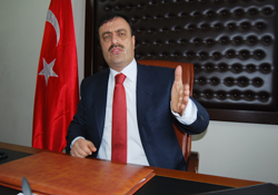 Esnafı belediye başkanları bitirdi