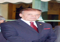 HALKIN SABRI TAŞIYOR