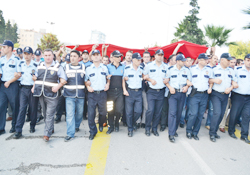 Şehit Başsavcı için yürüdüler