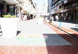 Tarihi çarşıya dekoratif  çehre