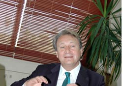 Kimse tekerimize taş koyamaz