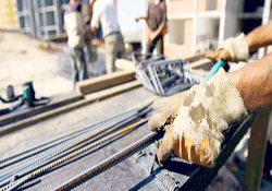 Maaşları asgari ücretten gösteren şirket yandı!