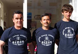 Ekmeklerini mezardan çıkartıyorlar!