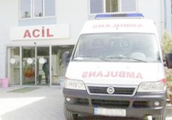 Balkonla birlikte yere çakıldı