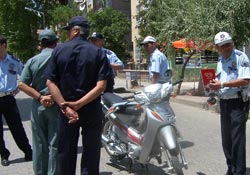 Motorsikletler çarpıştı:2 yaralı