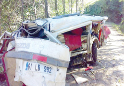 Yayla yolunda kaza: 1i ağır 2 kişi yaralandı