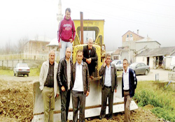 Yol istemeyiz dediler dozeri geri çevirdiler