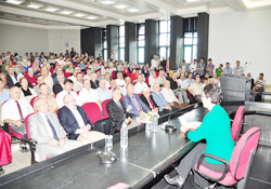 Demokrasinin neresindeyiz?