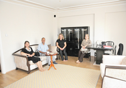 Evlenecek çifte düğün hediyesi