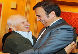 Başkan Genç sokak sokak gezdi