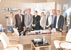 Burmayı davet ettiler