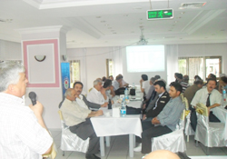 Öğretmenlerin durumu konuşuldu