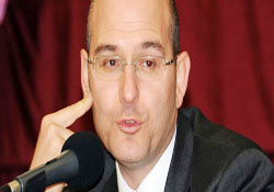 Atatürk'ü istismar edenlere böyle çıkıştı