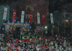 Şenlikler mahallelere taşındı