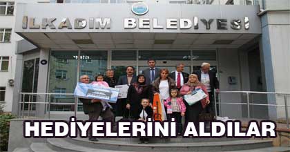 Hediyelerini aldılar