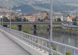 Canik, aydınlanıyor.