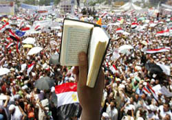 Mısır'da yeni anayasa telaşı