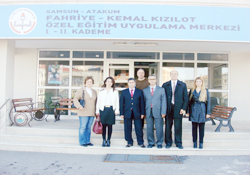 Sen varsan, ben de varım