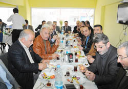 Muhtarlara hizmet binası yapılıyor