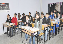 Serbest kıyafetten öğrenci ve veli memnun
