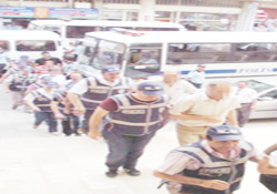 SAHTECİLİKTEN CEZA ALDILAR