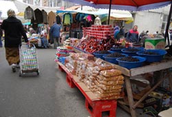 Pazarlarda gıda denetimi yok