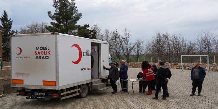 Mobil sağlık ekipleri on binlerce kişiye ulaştı