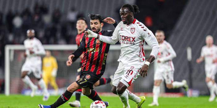 Samsunspor 1 puanla döndü