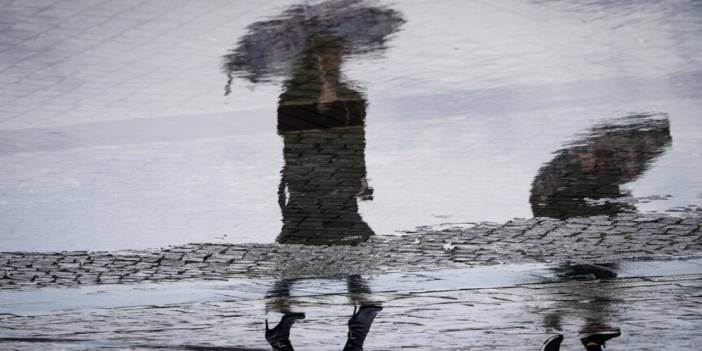 Hafta sonu yurtta yağışlı hava etkili olacak