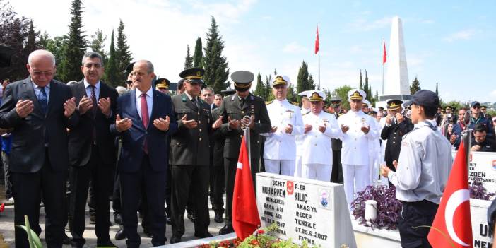 Samsun'da şehitliklere ziyaret gerçekleştirildi