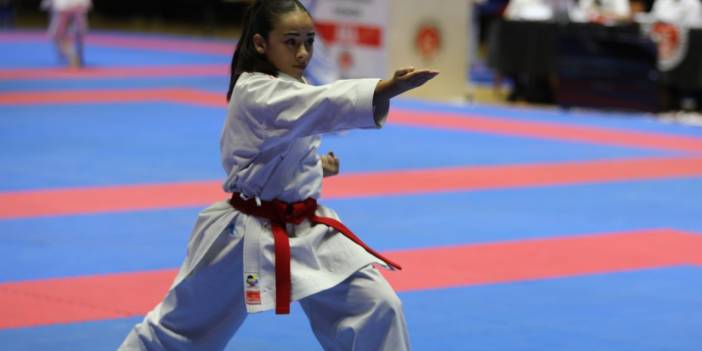 Türkiye Ümit, Genç 21 Yaş Altı Karate Şampiyonası, Samsun'da başladı
