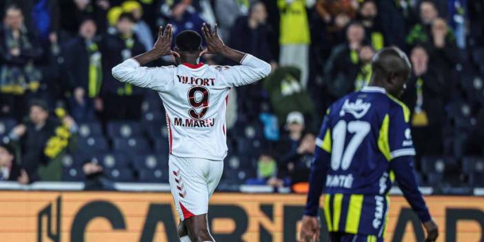 Marius Mouandilmadji Olympiakos'ta