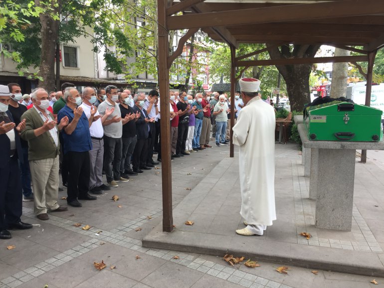 KIBRIS GAZİSİ ÖZTÜRK SON YOLCULUĞUNA UĞURLANDI