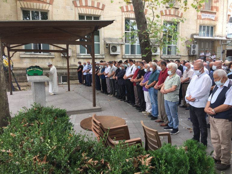 KIBRIS GAZİSİ ÖZTÜRK SON YOLCULUĞUNA UĞURLANDI