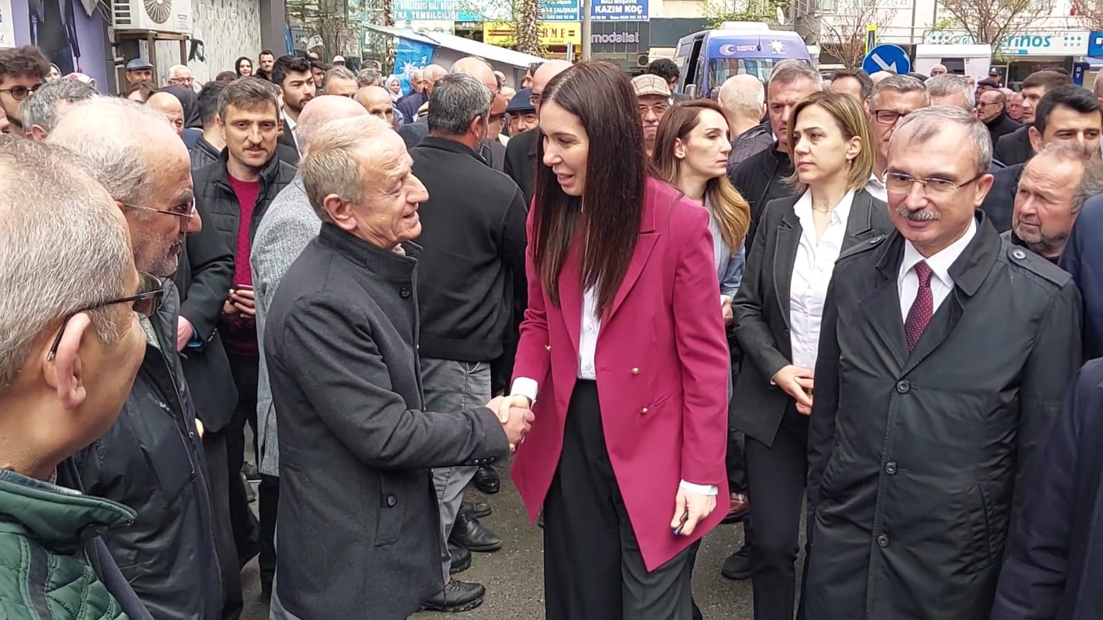 aa-20230413-30841630-30841629-ak-partili-karaaslan-samsunda-secim-koordinasyon-merkezinin-acilisinda-konustu.jpg