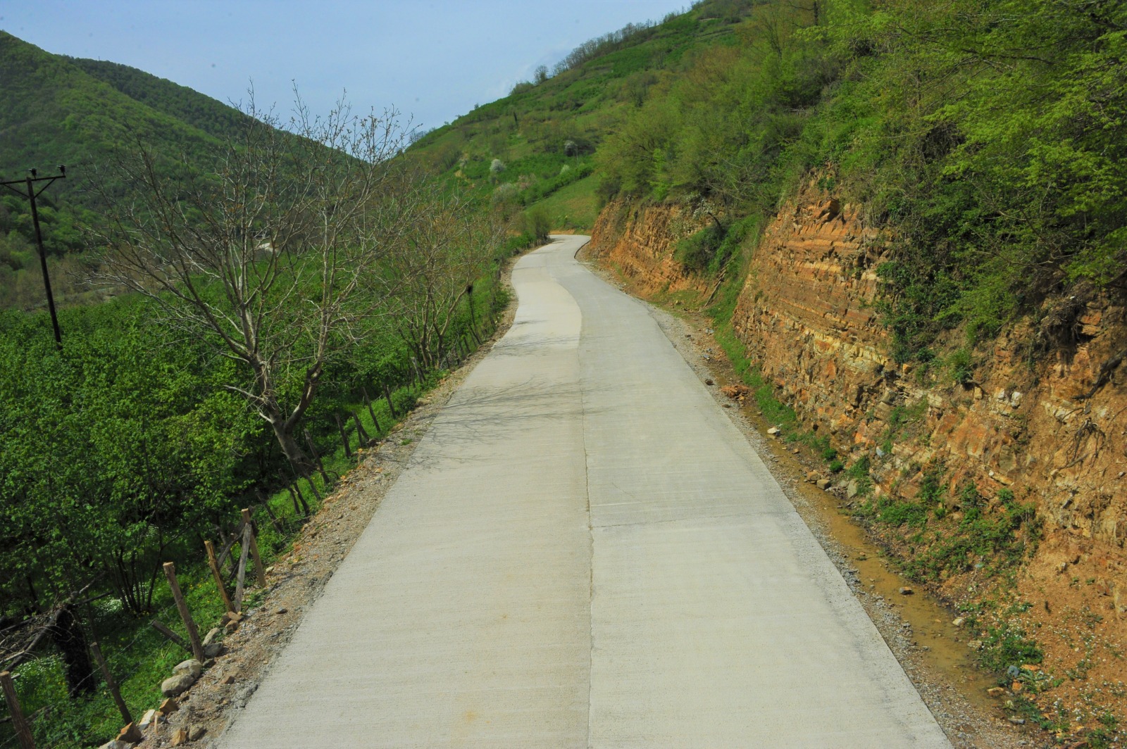 mahallelerin-yol-sorunu-tek-tek-cozuluyor-6.jpeg