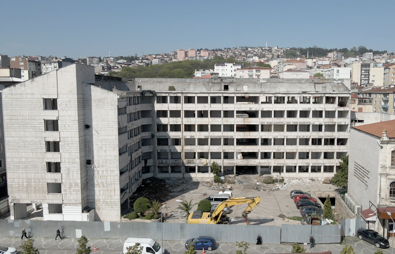 saathanenin-donusumu-devam-ediyor-4.jpg