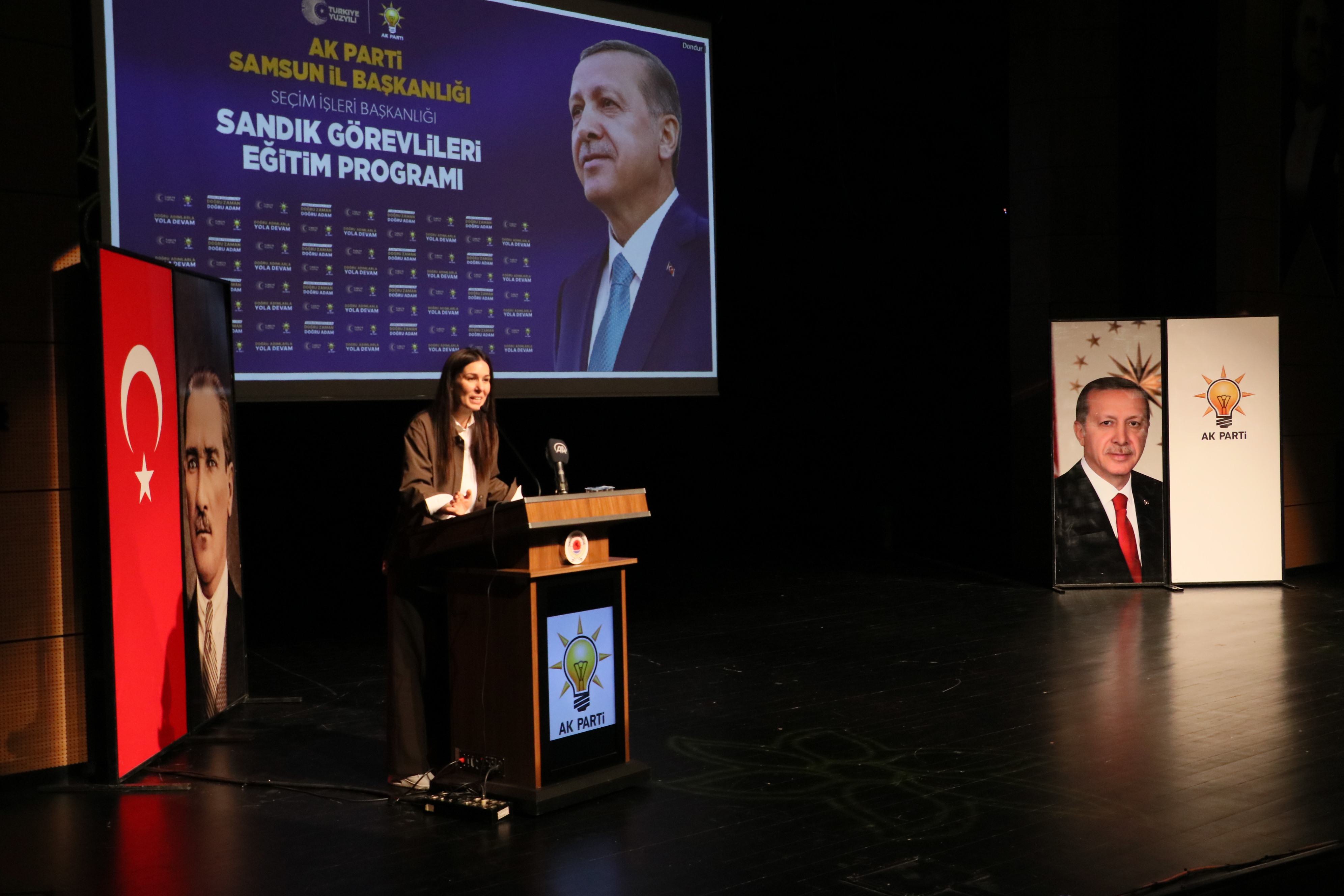 aa-20230430-31003798-31003796-ak-partili-karaaslan-samsunda-sandik-kurulu-musahit-egitimi-toplantisina-katildi.jpg