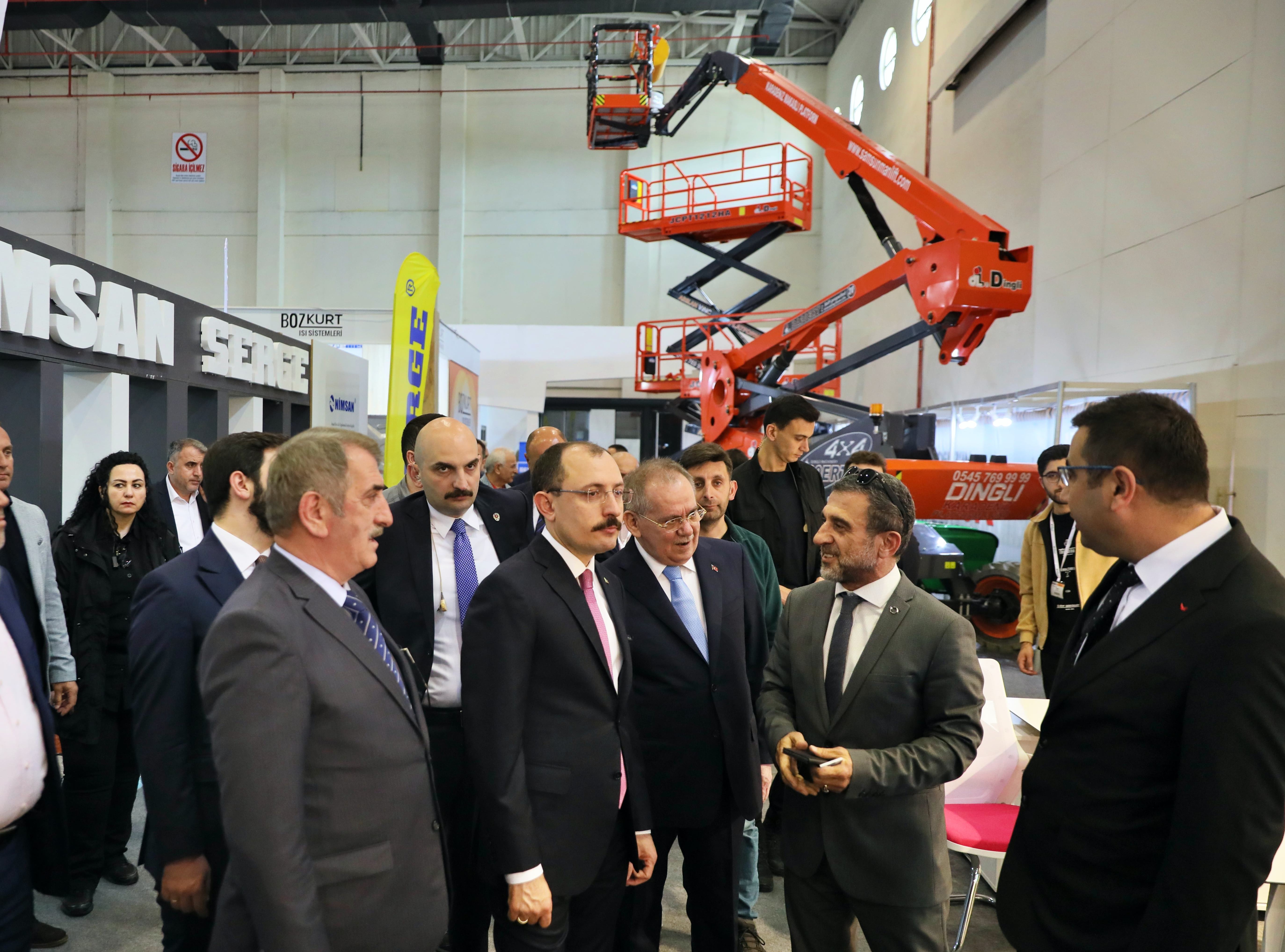 aa-20230504-31044201-31044200-samsun-7-insaat-fuari-acildi.jpg