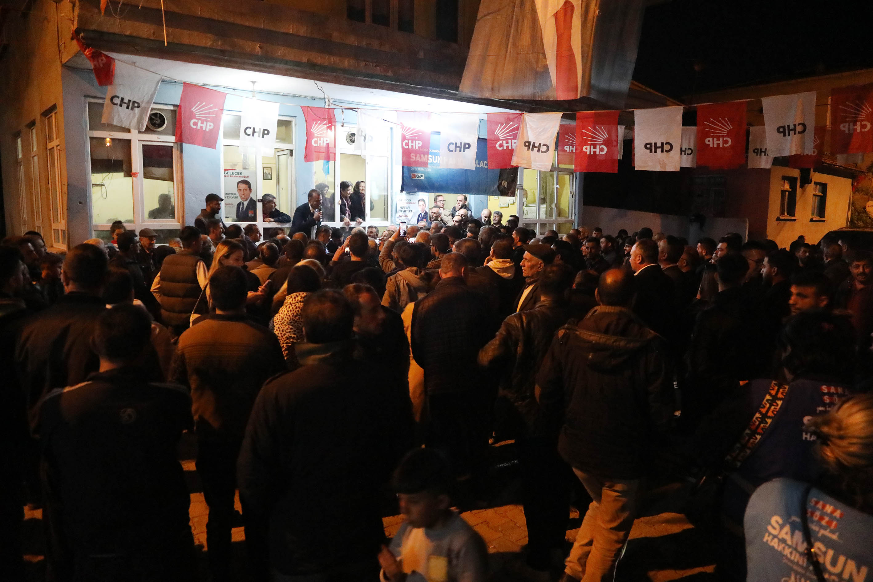 baskan-deveci-gencler-yeniden-islerine-kavusacak-3.jpg