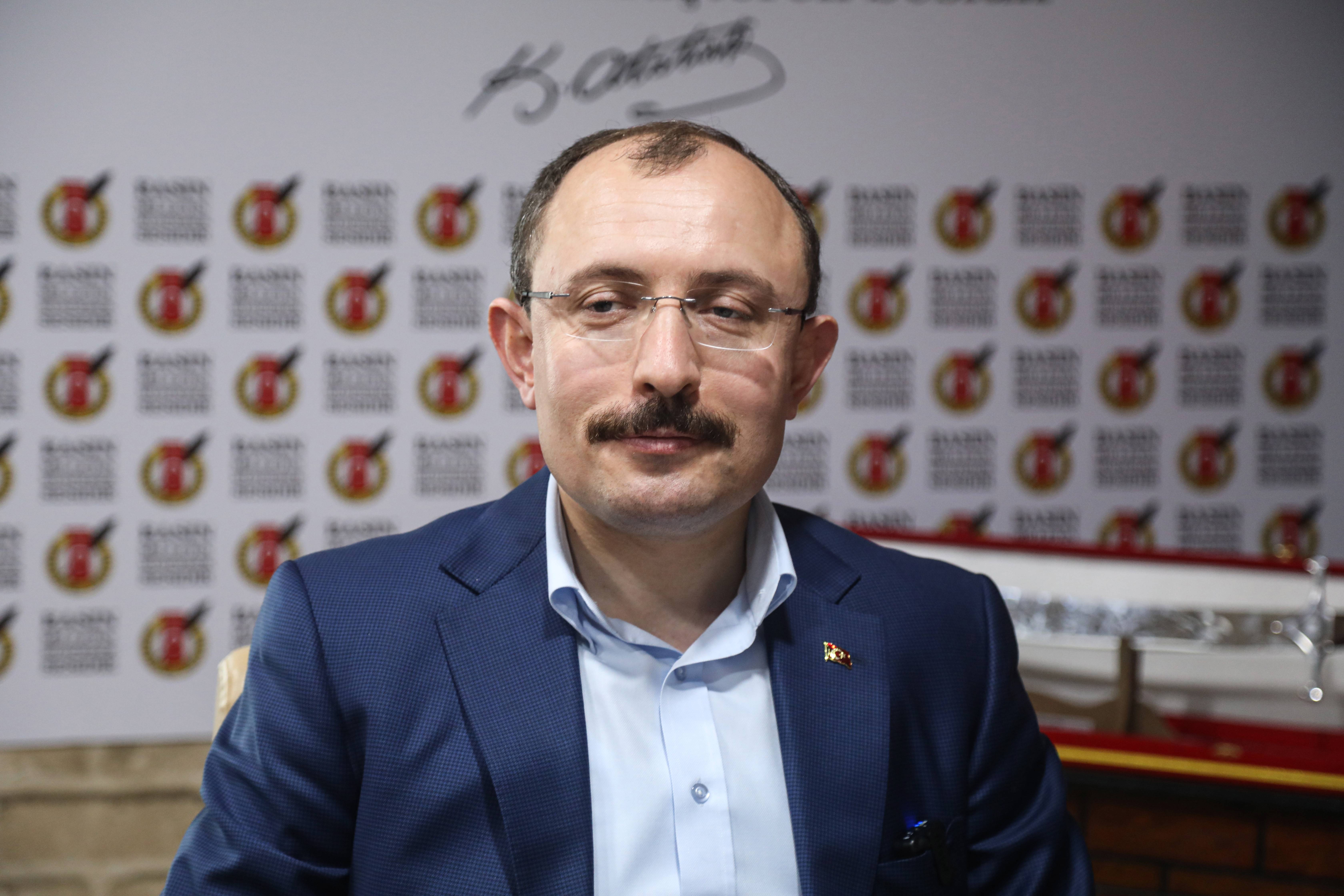 aa-20230525-31237507-31237505-ticaret-bakani-mehmet-mus-samsunda-konustu.jpg