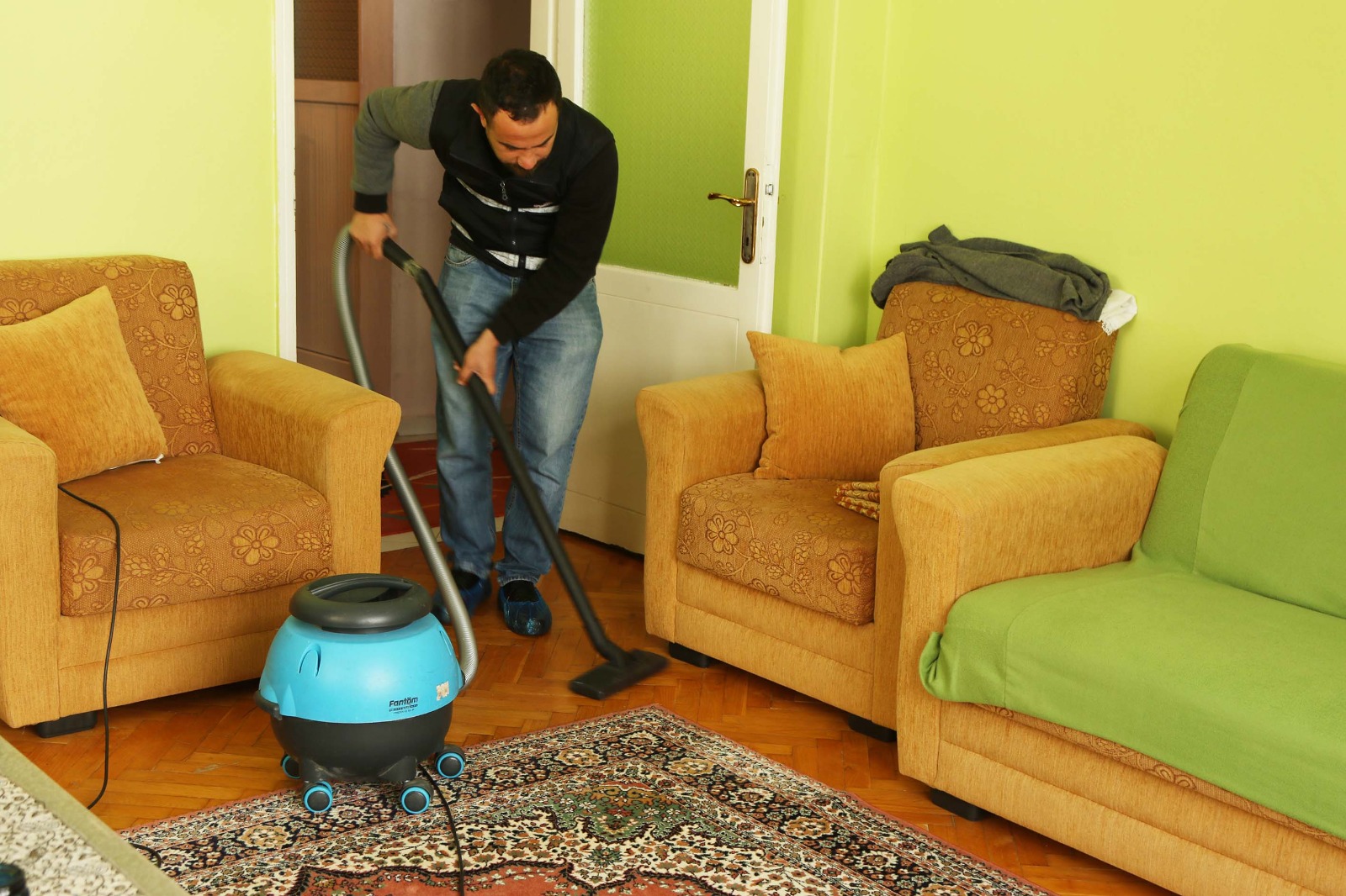 dayanisma-evde-destekle-devam-ediyor-7.jpeg