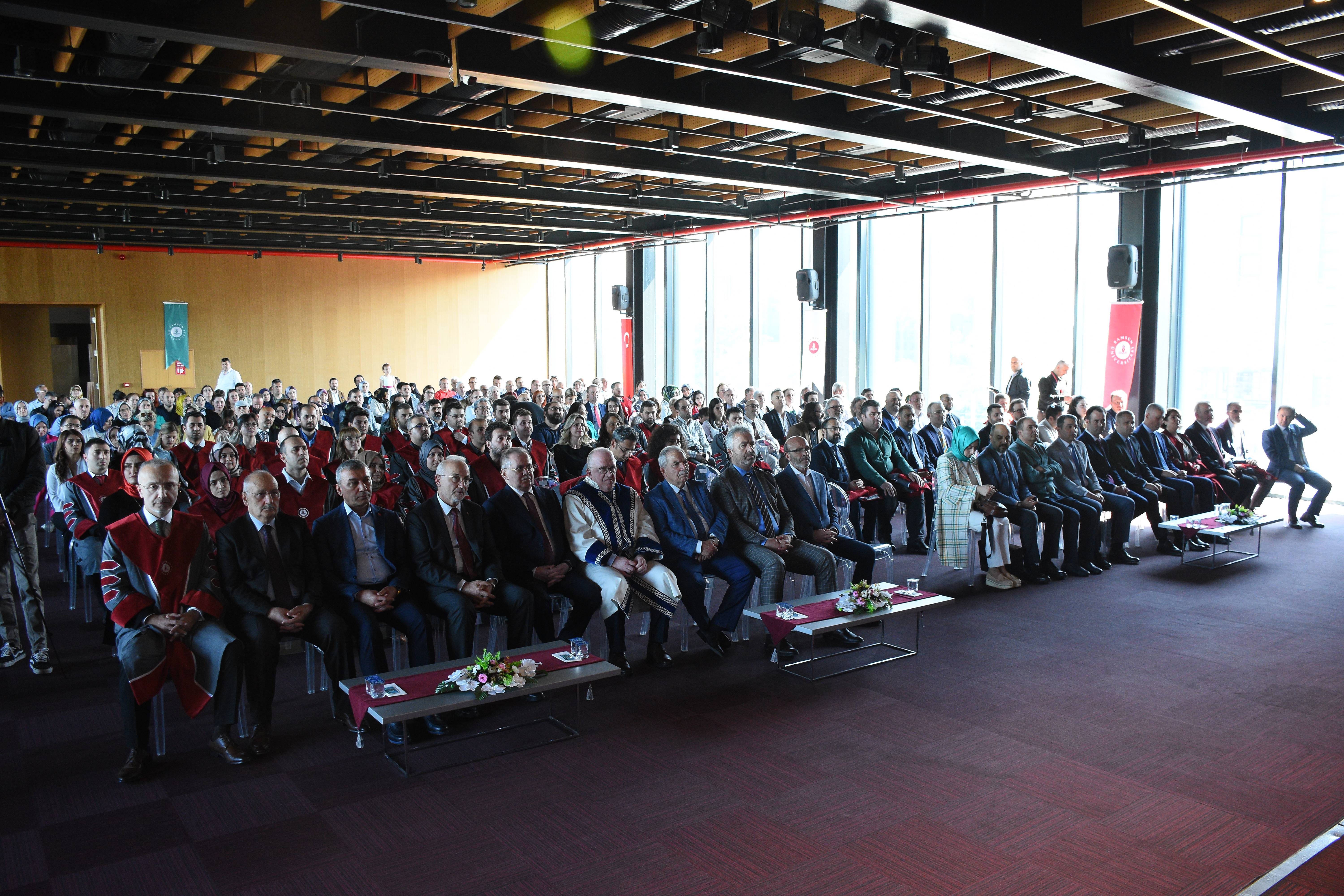 aa-20230607-31365262-31365261-samsun-universitesinde-ogretim-uyesi-icin-cubbe-giyme-toreni-duzenlendi.jpg