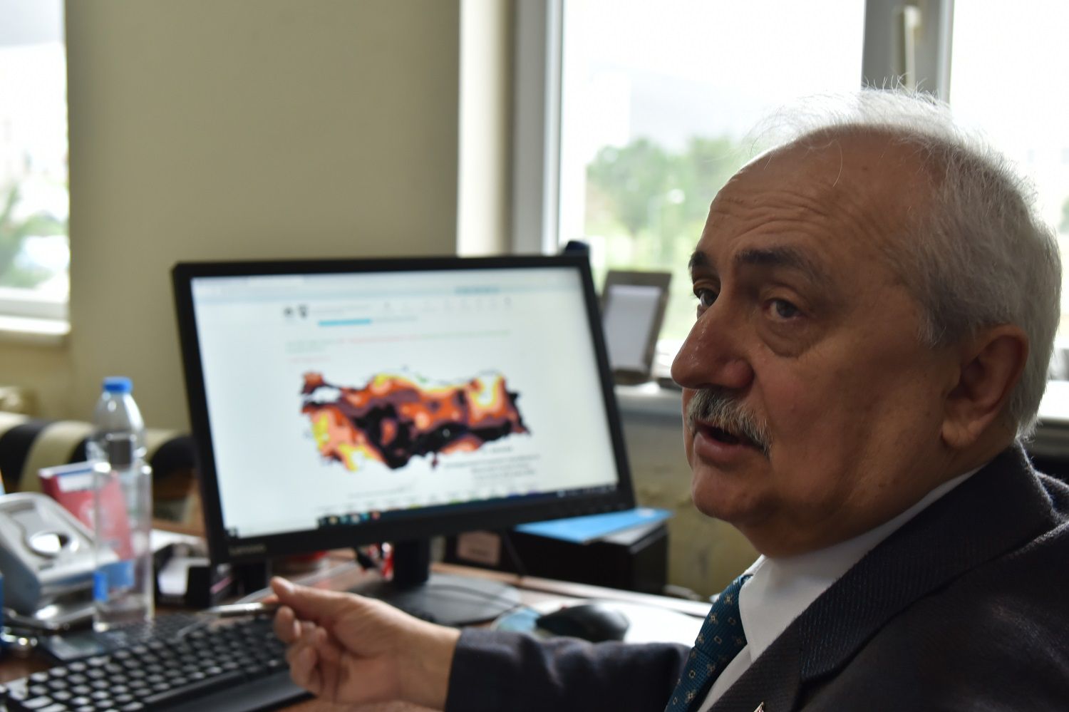aa-20230616-31447564-31447563-turkiyede-arazilerin-yuzde-45i-erozyon-nedeniyle-collesme-riski-altinda-bulunuyor.jpg