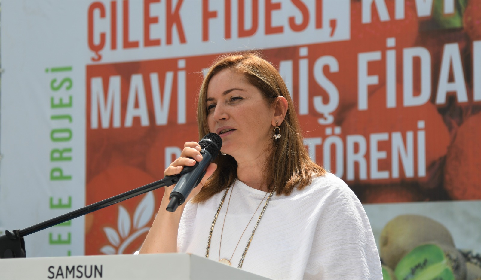 buyuksehirin-ciftcilere-destegi-suruyor-1-hicran-cikis-kanca.jpeg