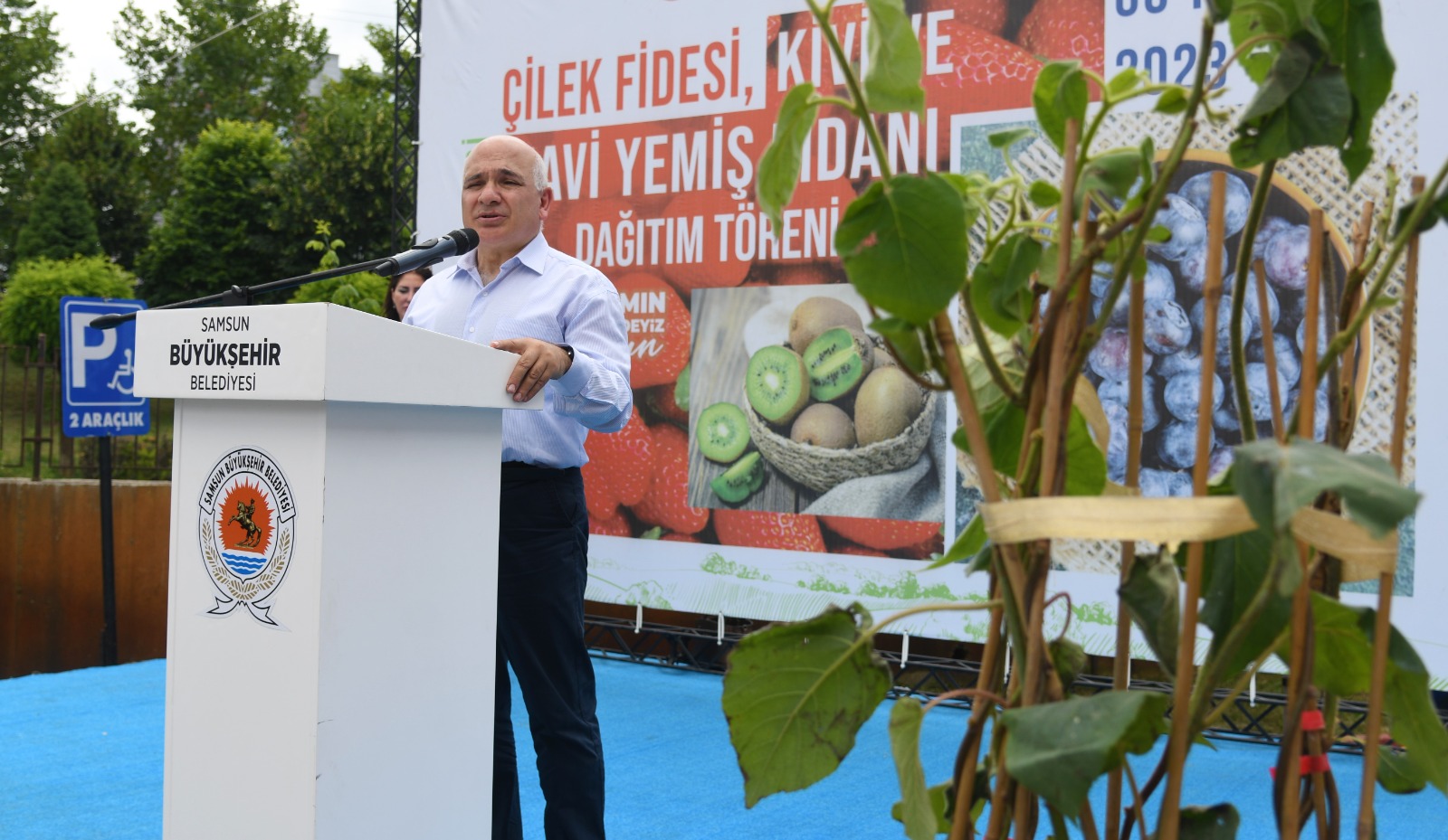 buyuksehirin-ciftcilere-destegi-suruyor-3-ali-korkmaz.jpeg