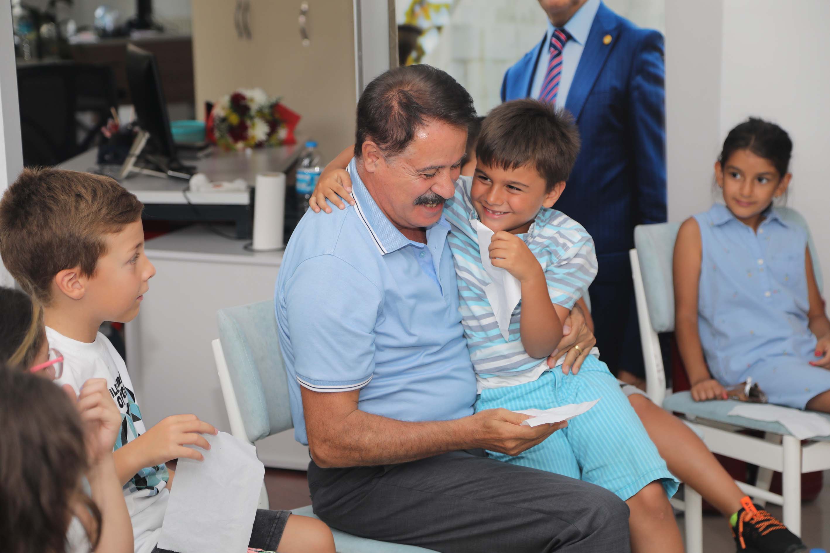 atakumlu-minikler-hem-eglendi-hem-ogrendi-2.jpg